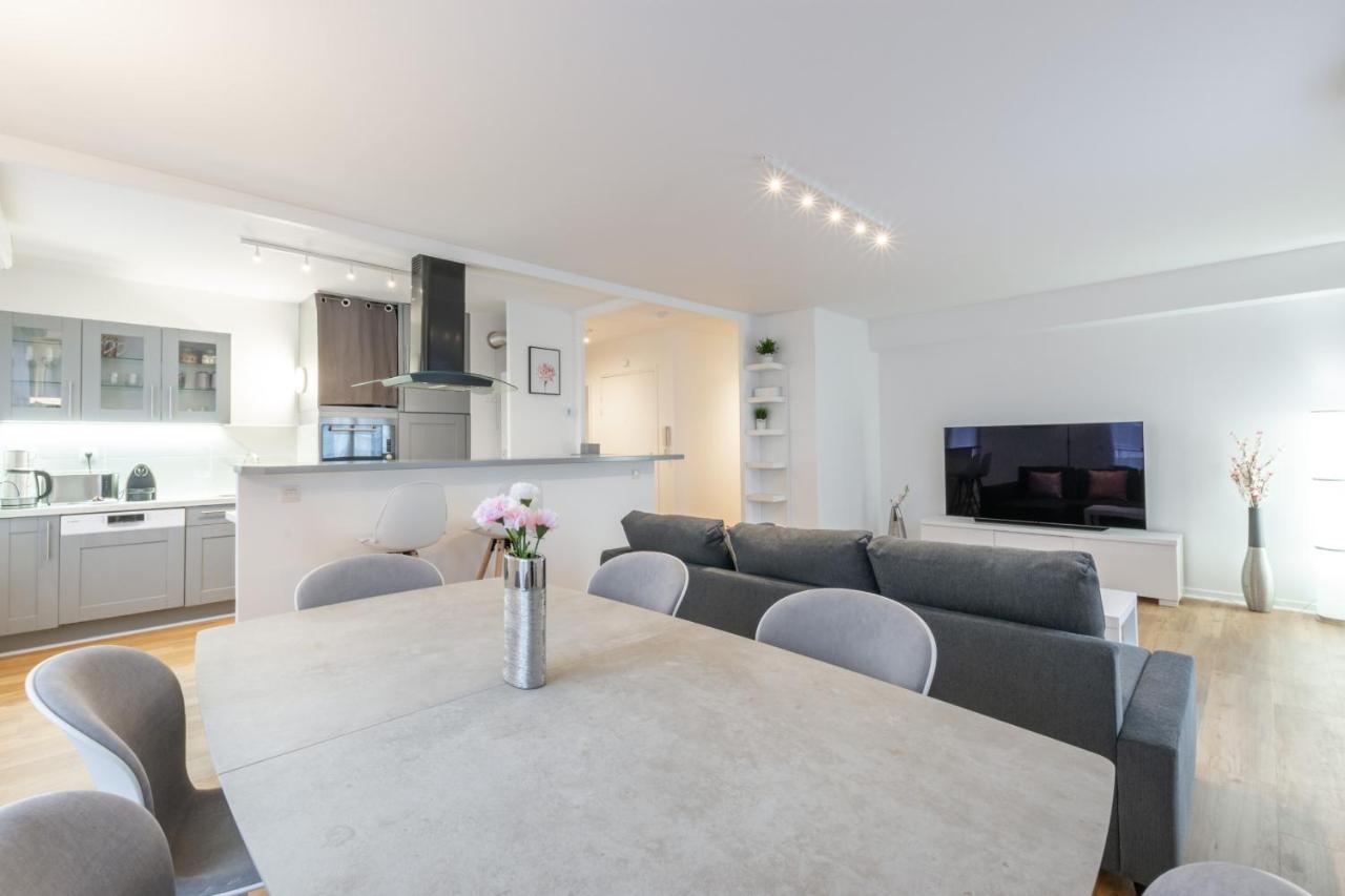Le Sakura By Plaza Apartman Chessy Kültér fotó