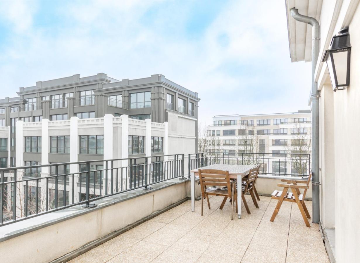 Le Sakura By Plaza Apartman Chessy Kültér fotó